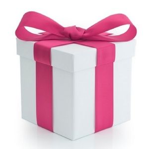 Resellers Mystery Box! 7 items!!! Restock now!